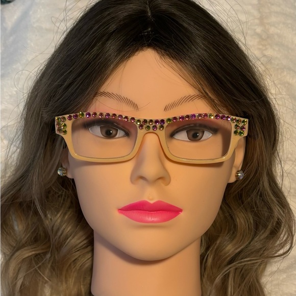 Designed Reading Glasses - Picture 6 of 6